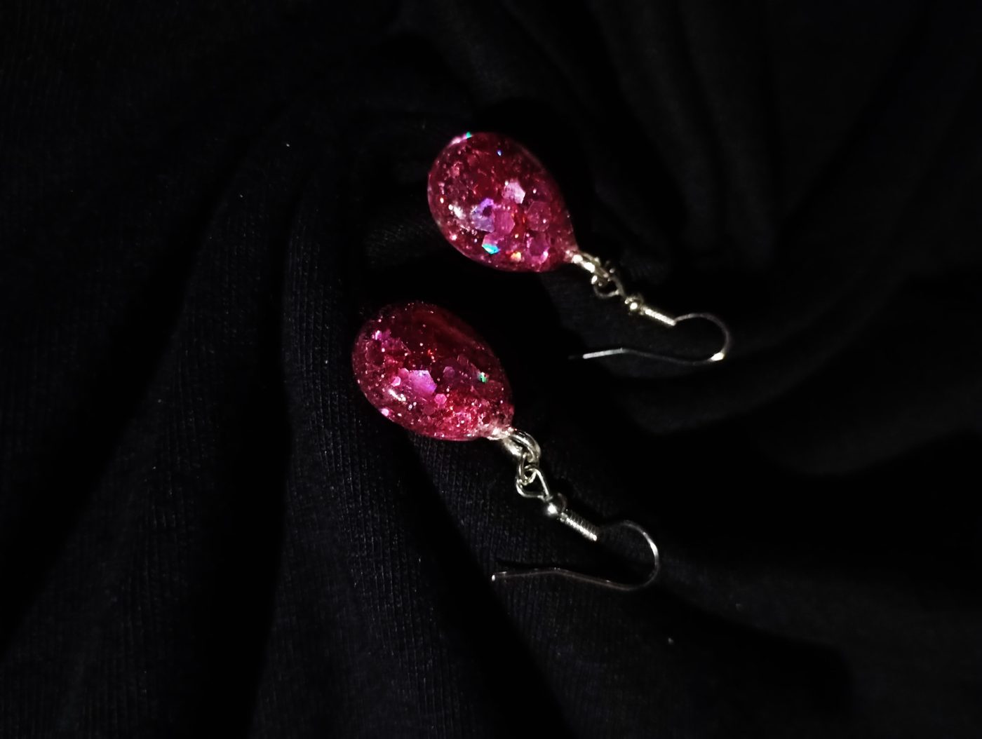 Handmade pink crushed-glass resin teardrop earrings